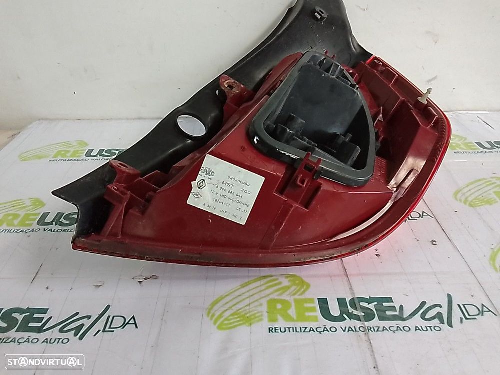Farolim Stop Esq Renault Clio Iii Caixa (Sb_, Sr_) - 3