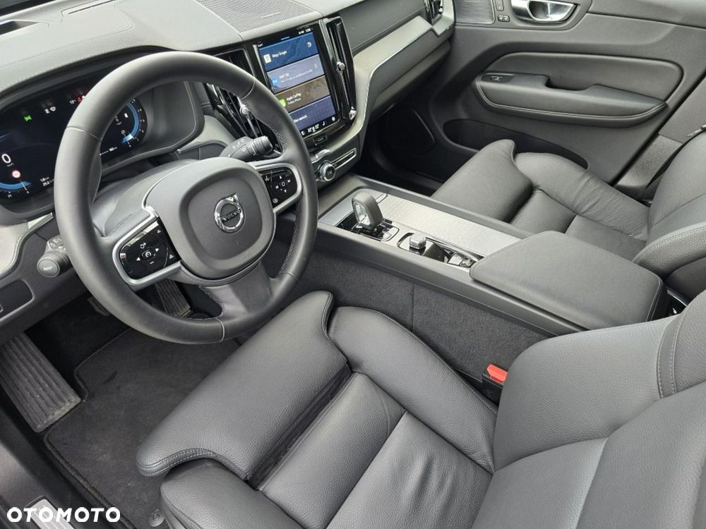 Volvo XC 60 B5 B AWD Ultra Dark - 6