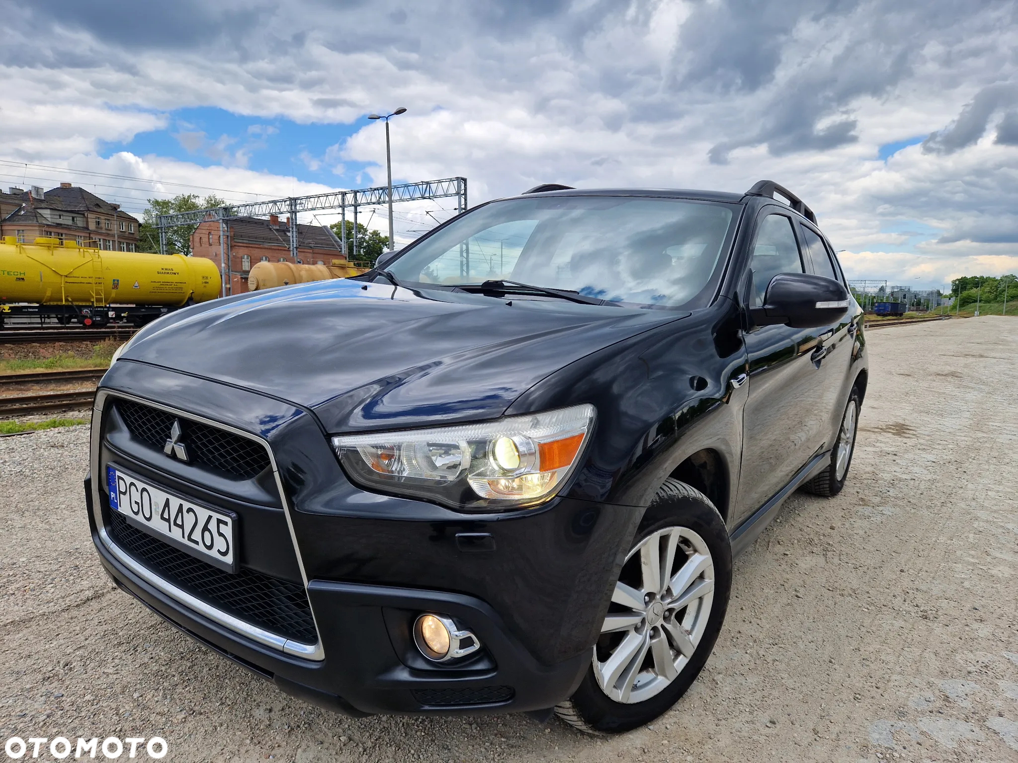 Mitsubishi ASX - 3