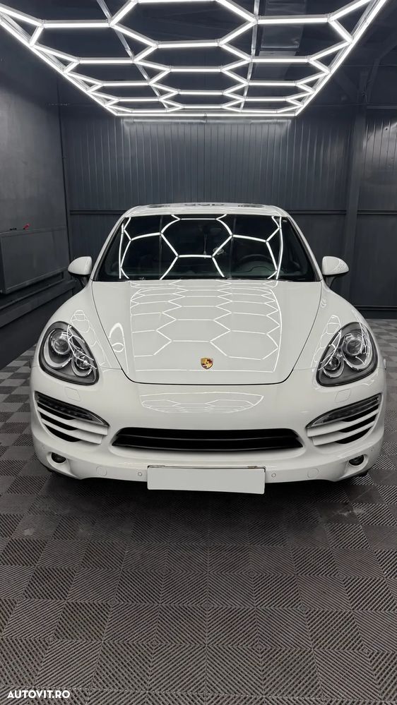 Porsche Cayenne 3.0TD TipTronic - 1