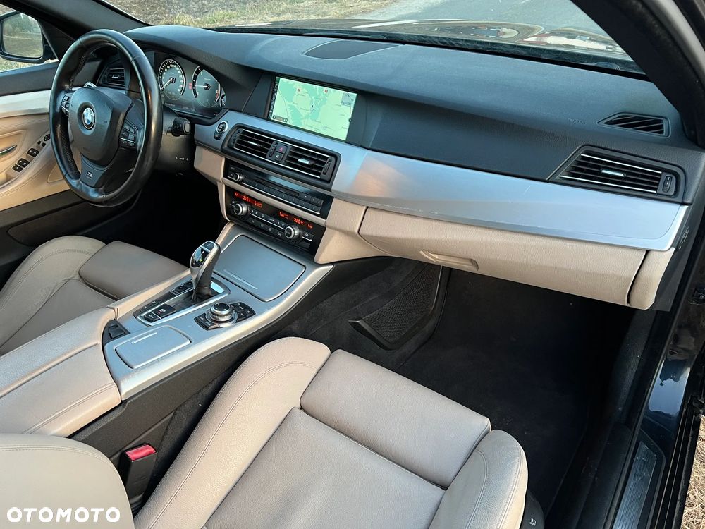 BMW Seria 5 530d xDrive Sport-Aut - 9