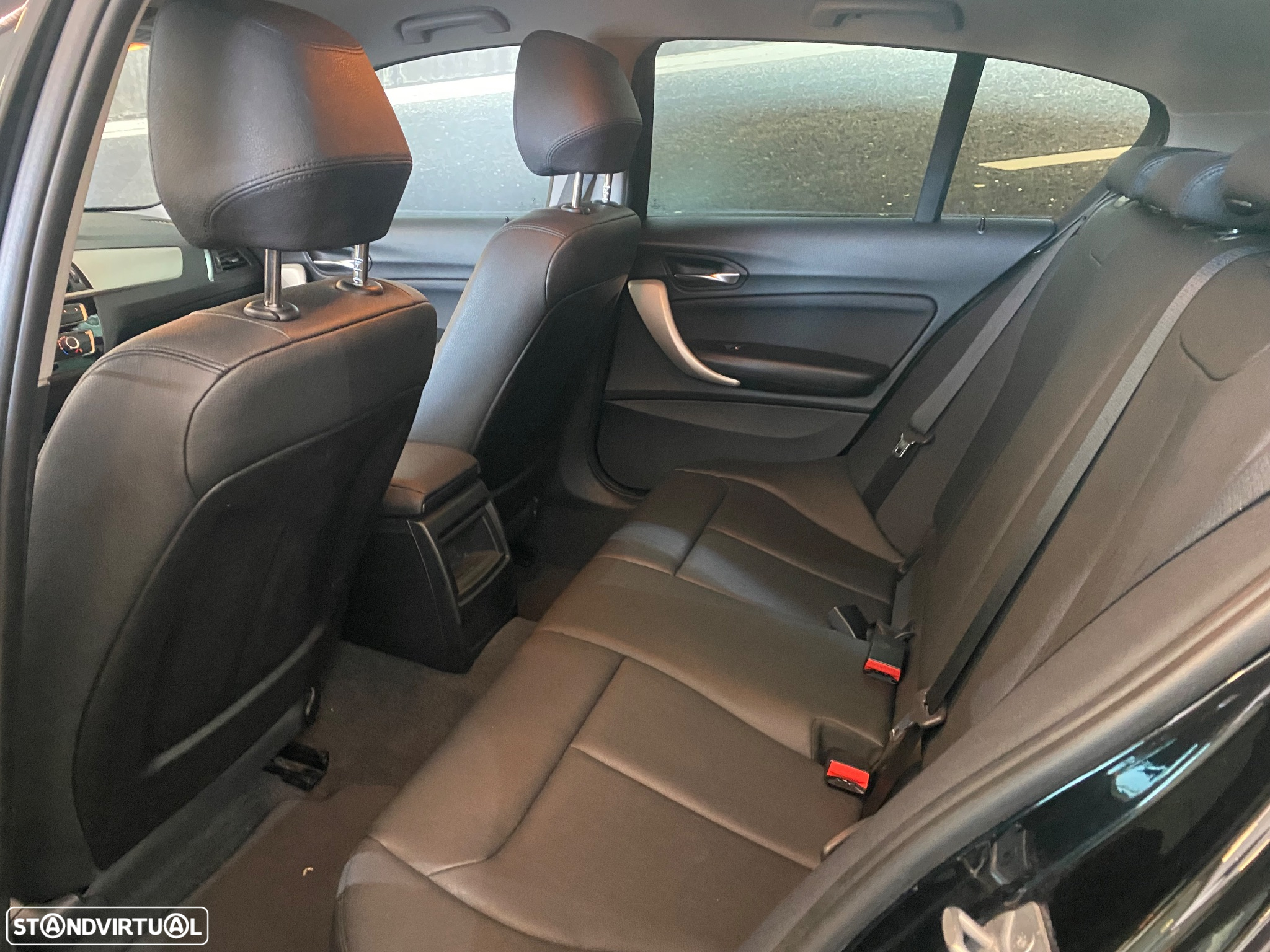 BMW 116 d Line Urban - 7