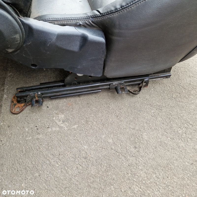 Recaro siedzenia FOTELE KOMPET Ford Puma - 11