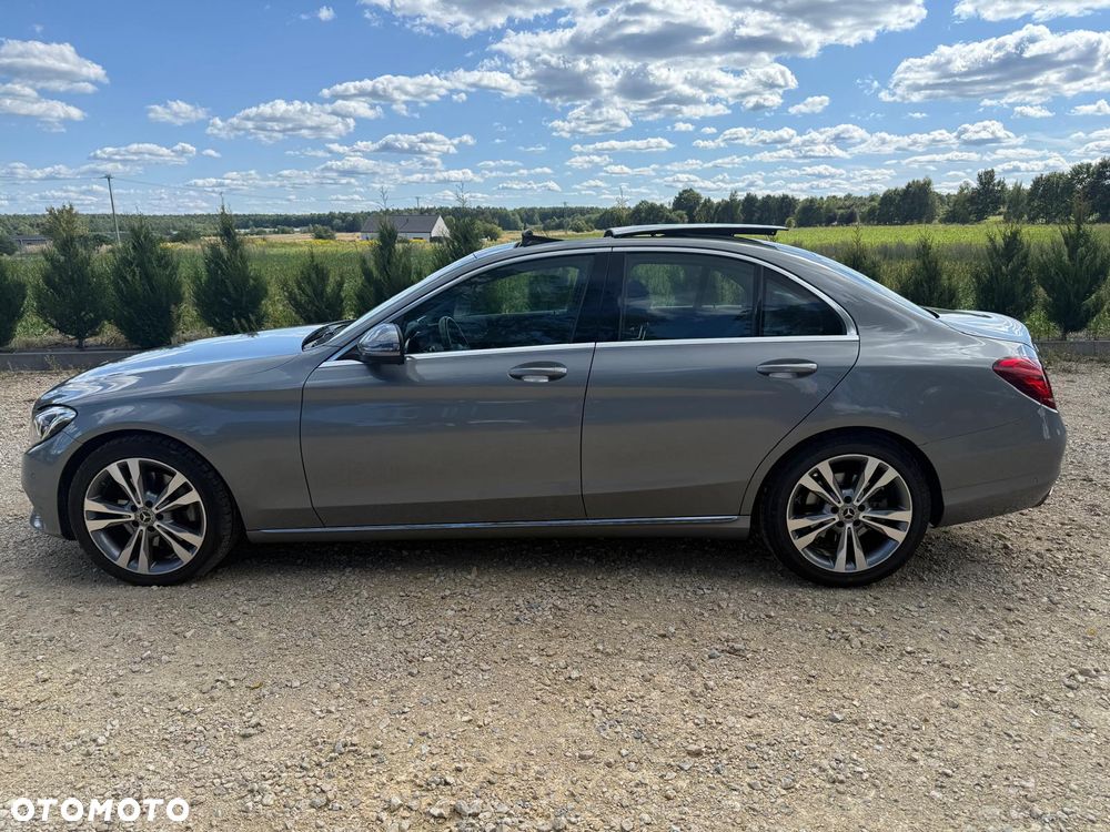 Mercedes-Benz Klasa C 300 7G-TRONIC Exclusive - 8