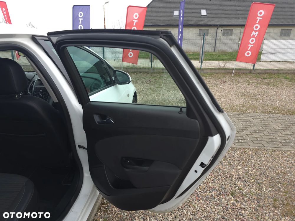 Opel Astra 1.4 T Business EU6 - 12