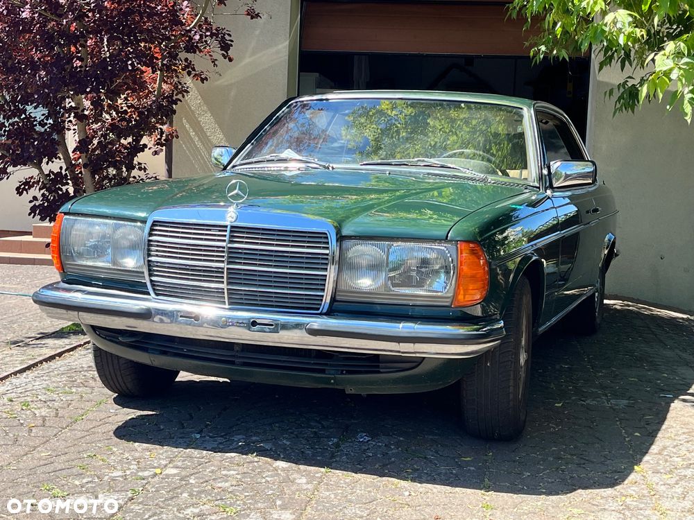 Mercedes-Benz W123 - 3