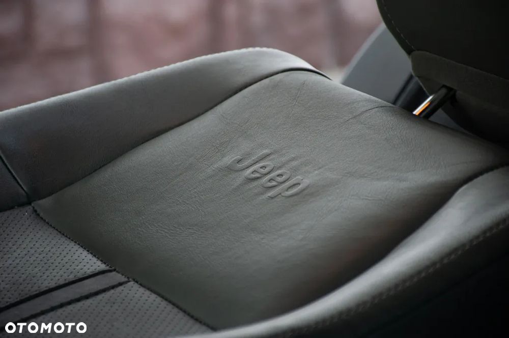 Jeep Grand Cherokee 3.0 CRD Automatik Limited - 40