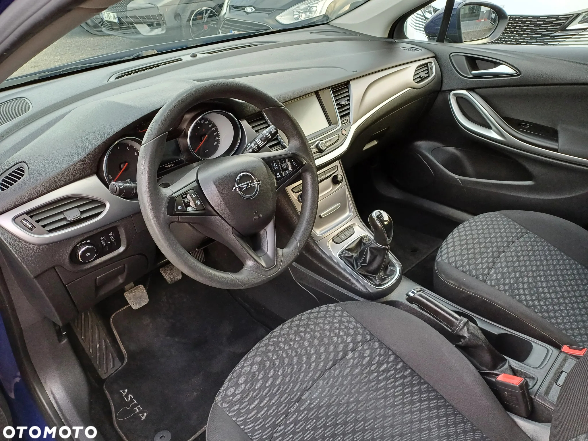 Opel Astra 1.4 Turbo Edition - 12