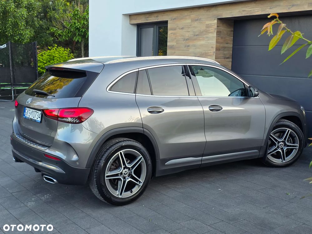 Mercedes-Benz GLA 200 d AMG Line - 5