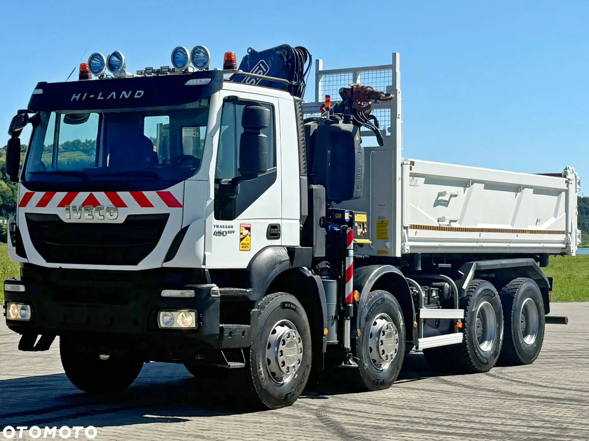 Iveco TRAKKER 450 * WYWROTKA 5,10 m * FASSI F215A.0.22 + PILOT / 8x4 - 5