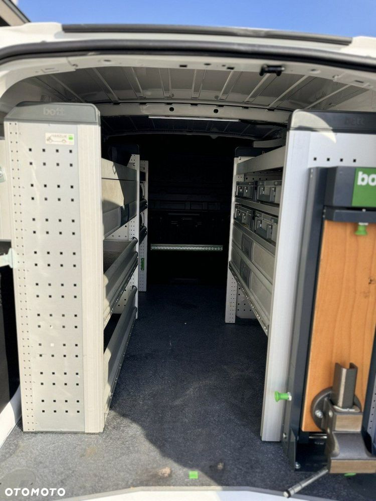 Peugeot Partner - 11