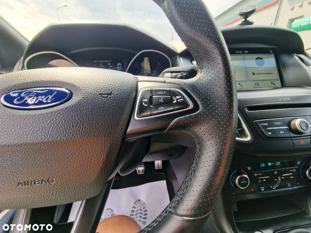 Ford Focus 1.0 EcoBoost ST-Line Red ASS - 14