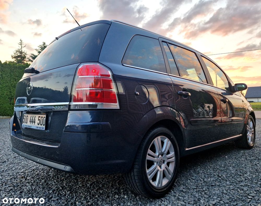 Opel Zafira 1.9 CDTI Navi - 8