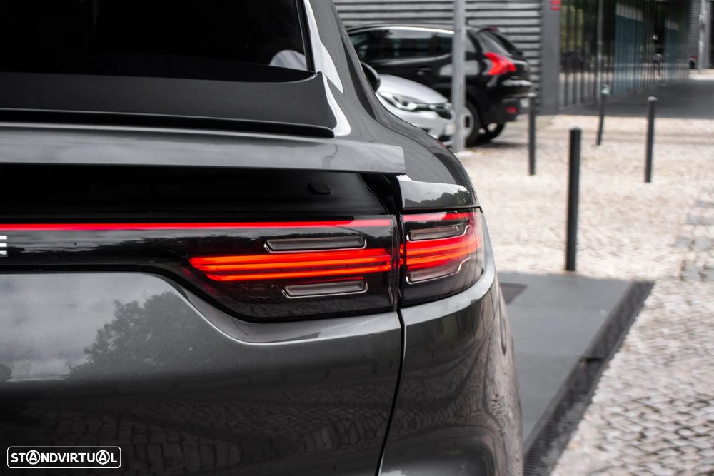 Porsche Cayenne Coupé E-Hybrid Tiptronic S - 11