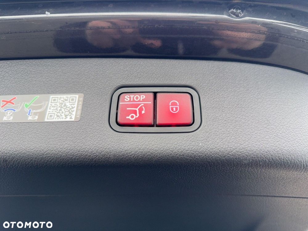 Mercedes-Benz GLC - 26