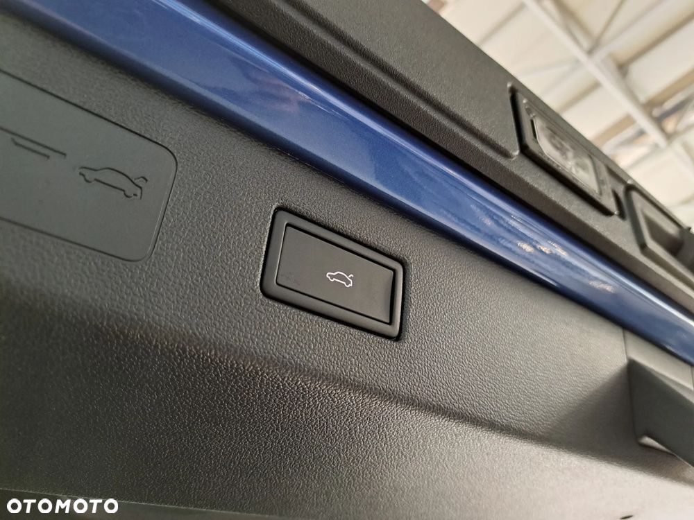 Volkswagen T-Roc 1.5 TSI R-Line DSG - 22