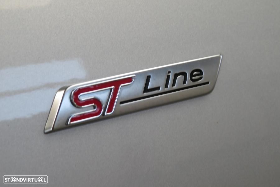 Ford Focus 1.0 EcoBoost MHEV ST-Line - 29