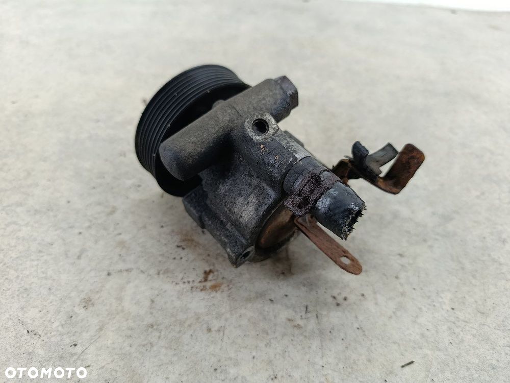 POMPA WSPOMAGANIA RENAULT MASTER II FL 3.0 DCI - 9