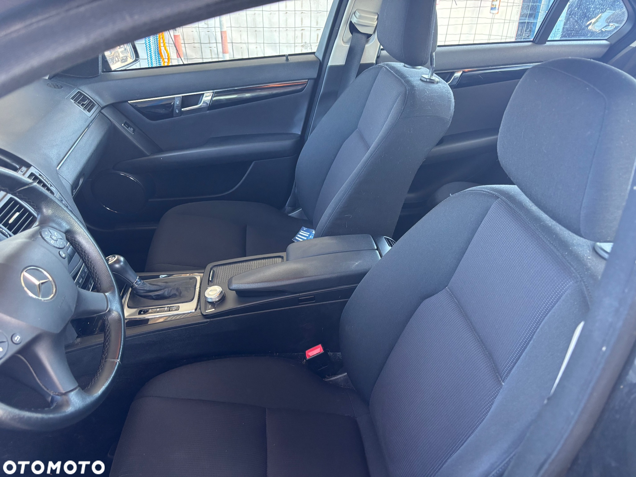 Mercedes-Benz Klasa C 180 Kompressor Automatik BlueEFFICIENCY - 24