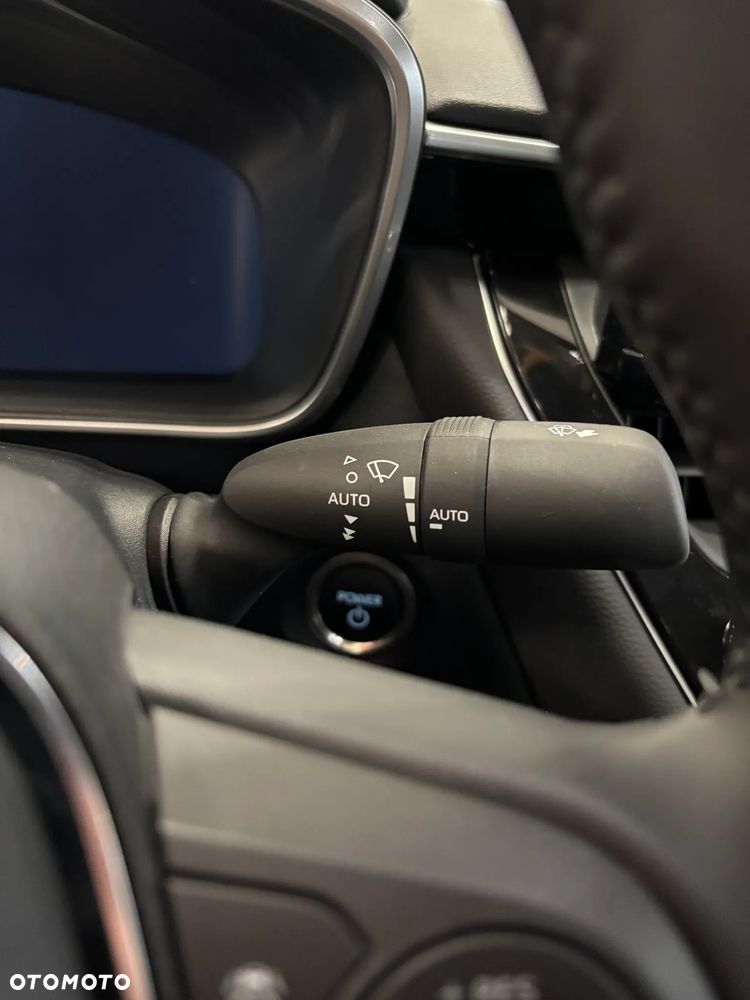 Toyota Corolla 1.8 Hybrid Comfort - 16