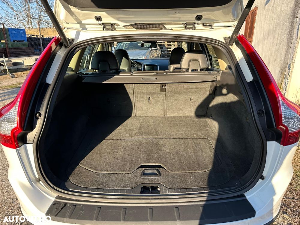 Volvo XC 60 D3 Aut. Summum - 10