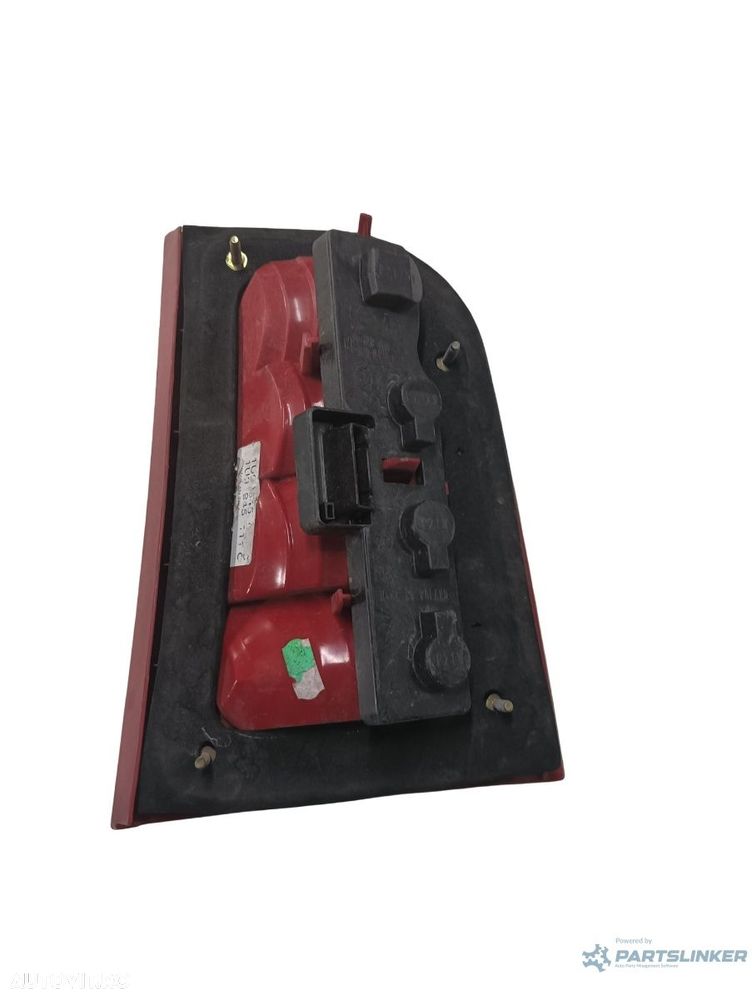 Lampa spate / Stop stanga spate SKODA OCTAVIA 1U2 1996 - 2010 - 2