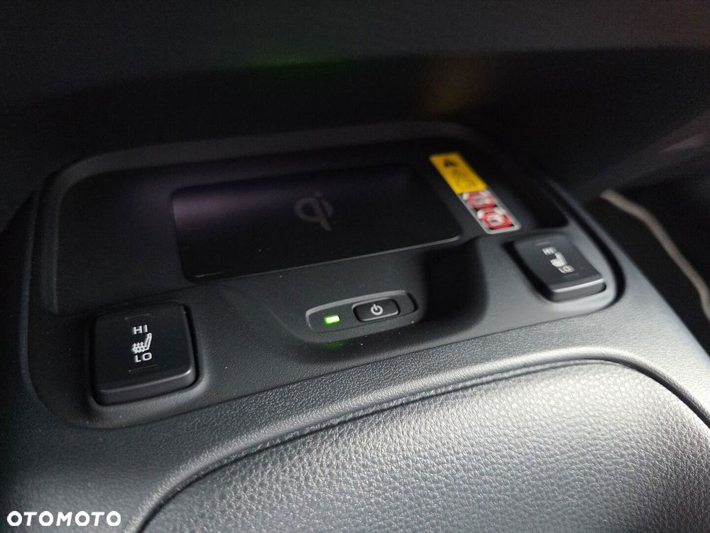 Toyota Corolla 1.8 Hybrid Style - 24
