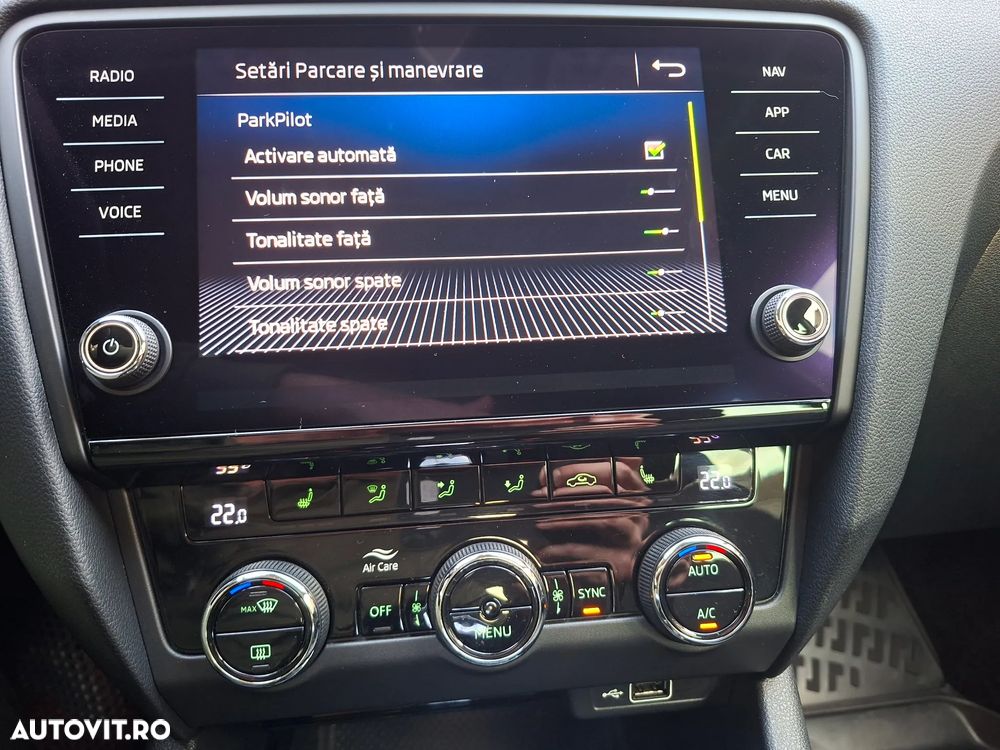 Skoda Octavia 2.0 TDI (Green tec) DSG Style - 36