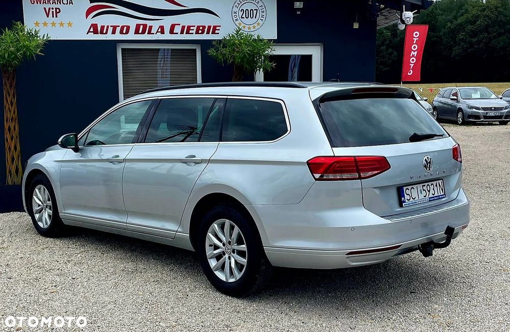 Volkswagen Passat 2.0 TDI (BlueMotion Technology) DSG Highline - 10