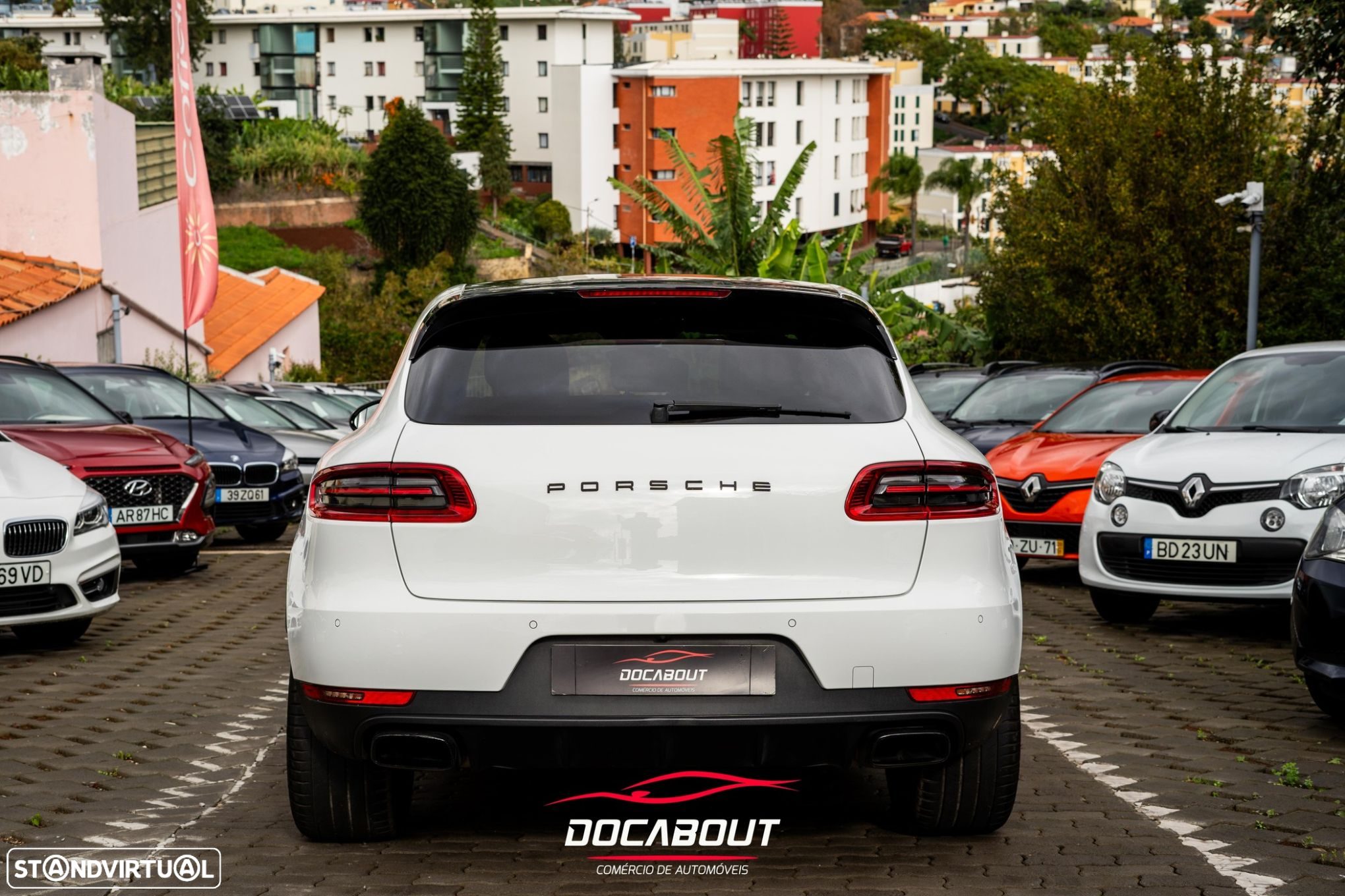 Porsche Macan - 4