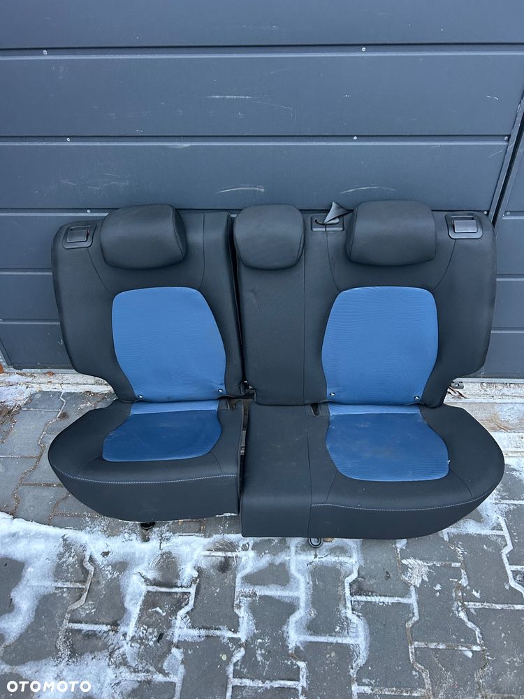 HYUNDAI I10 FOTELE KANAPA KOMPLET CZESCI ROZNE PYTAC - 2