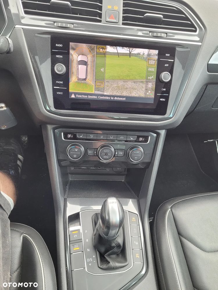 Volkswagen Tiguan - 9