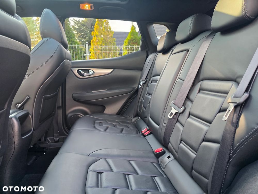 Nissan Qashqai 1.5 dCi Tekna+ - 25