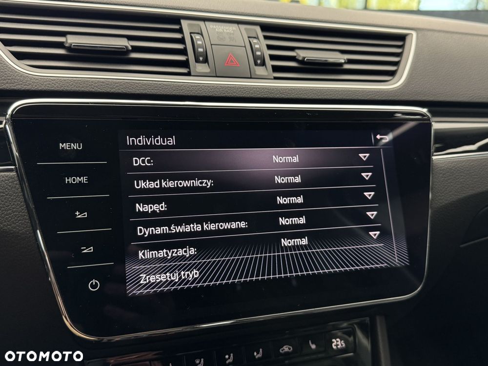 Skoda Superb 2.0 TSI 4x4 L&K DSG - 37