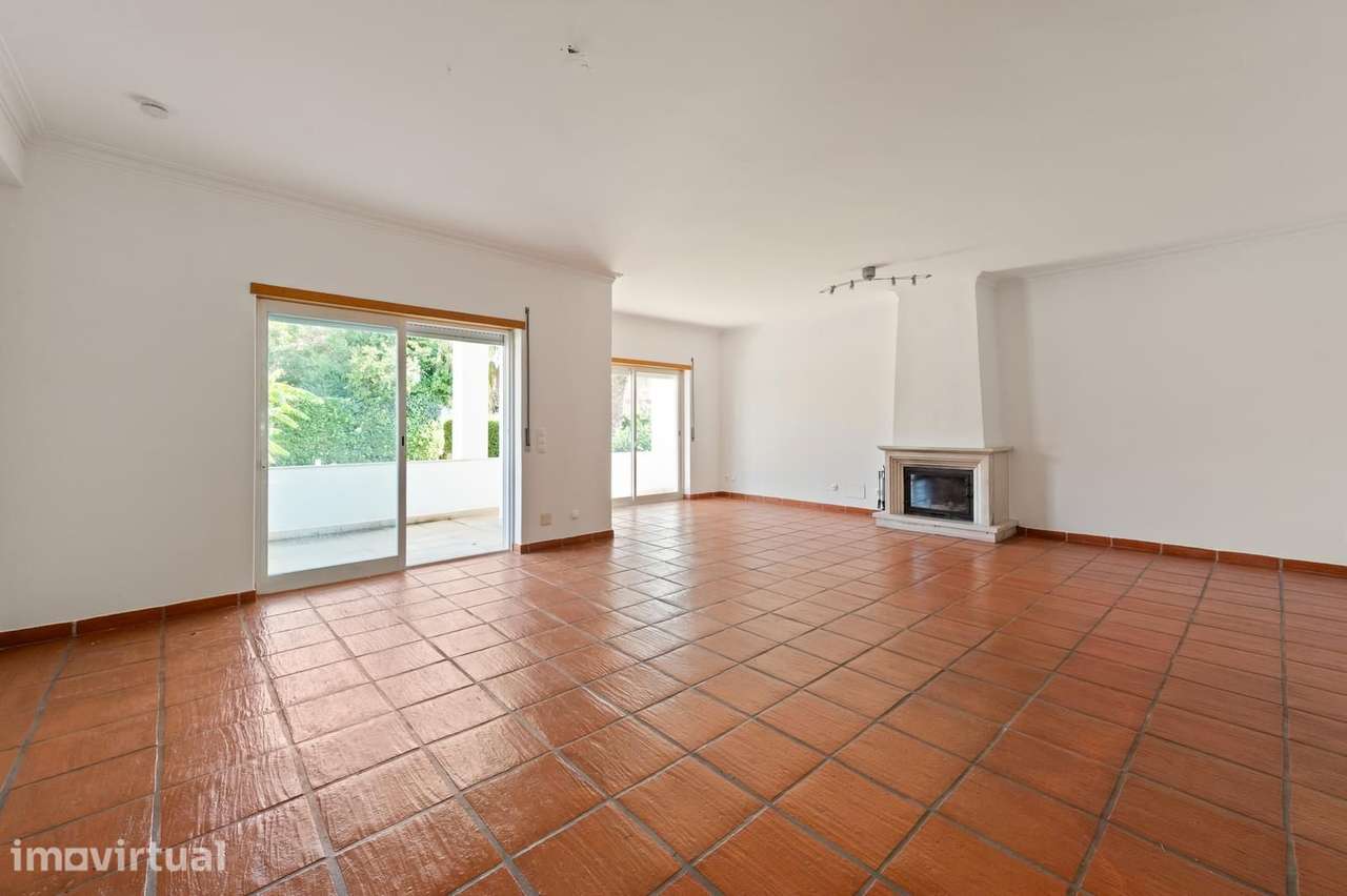 Moradia T4 com jardim, Areias de São Pedro, Cascais - Grande imagem: 3/44