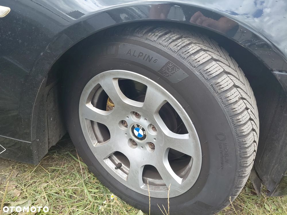 BMW Seria 5 - 32