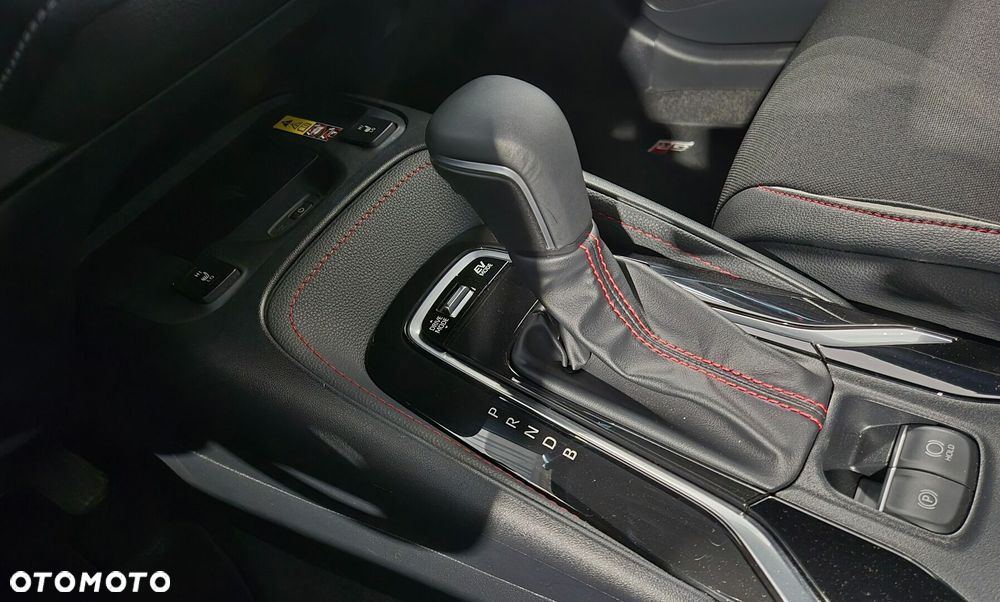 Toyota Corolla 1.8 Hybrid GR Sport Dynamic - 14