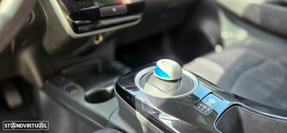 Nissan Leaf 30 kWh (c/ Bateria) Acenta - 3