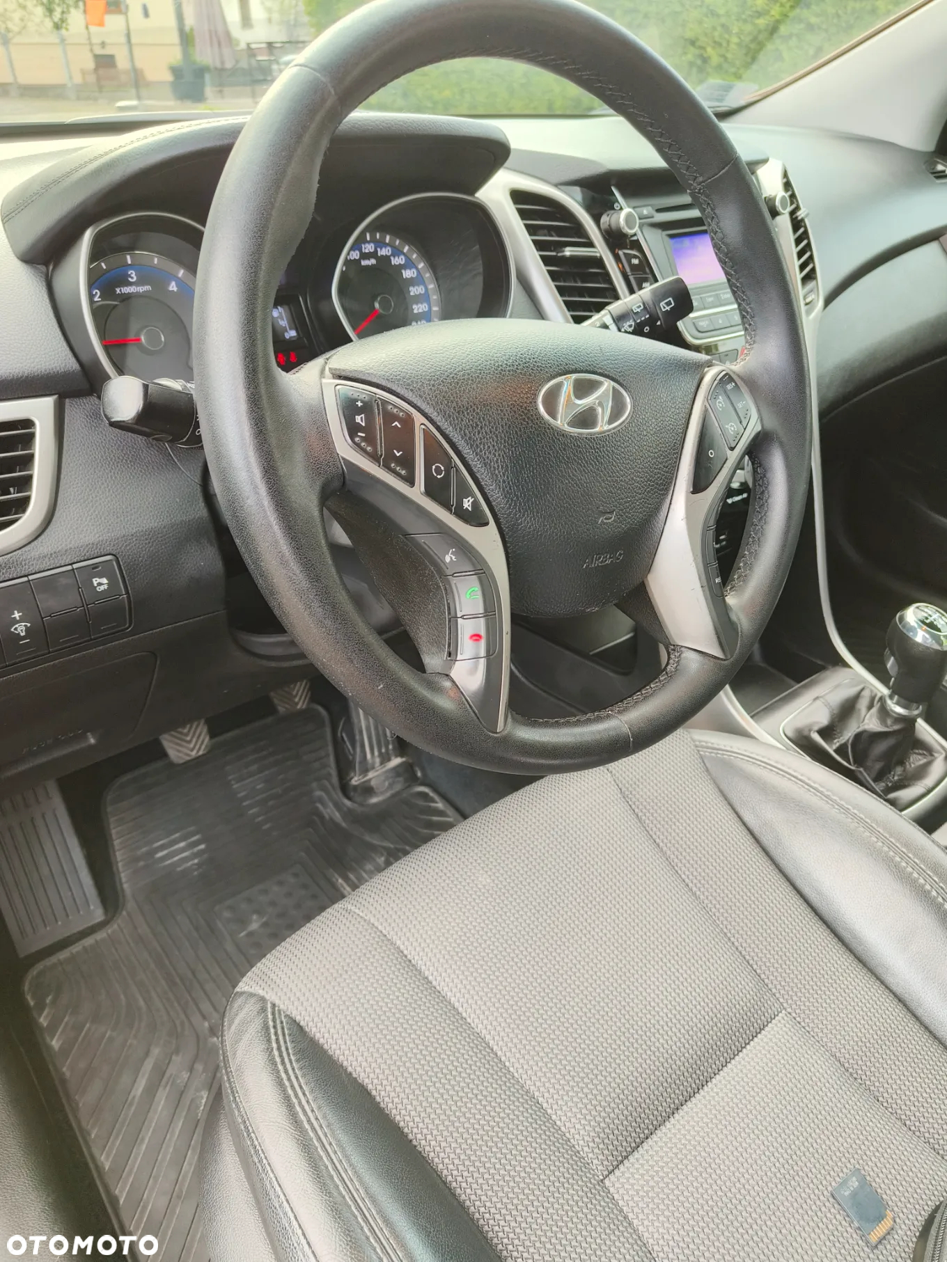Hyundai i30 1.6 CRDi Comfort - 17