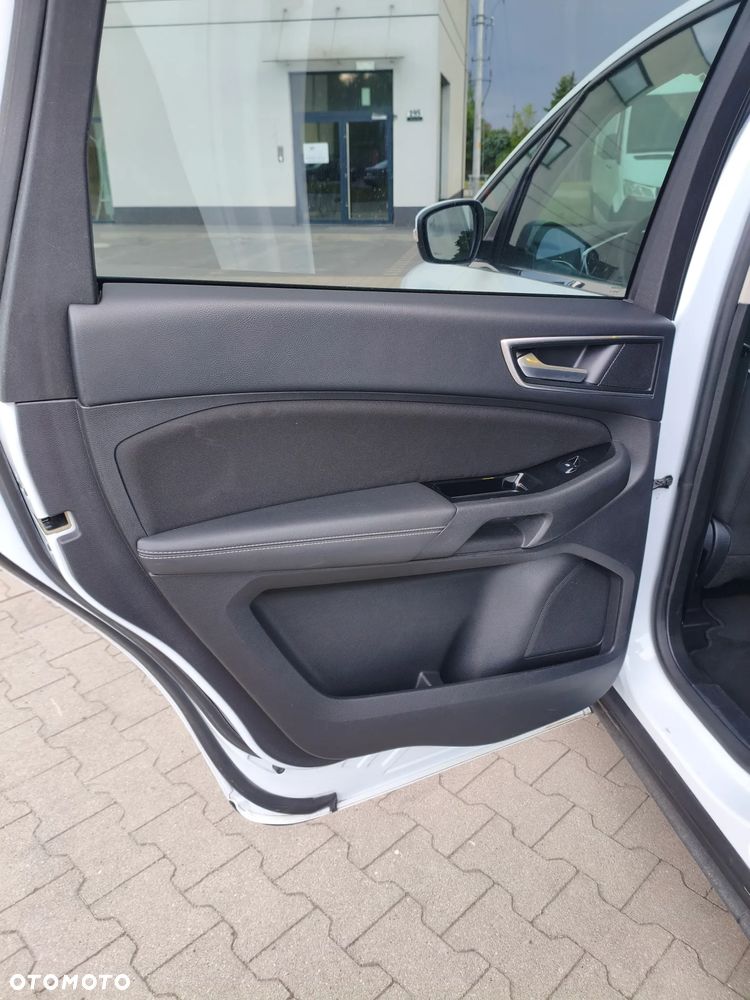 Ford Galaxy 2.0 TDCi Titanium - 17