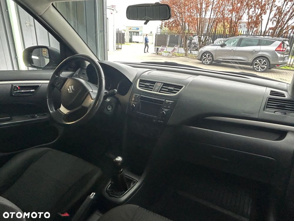 Suzuki Swift 1.2 Club - 13