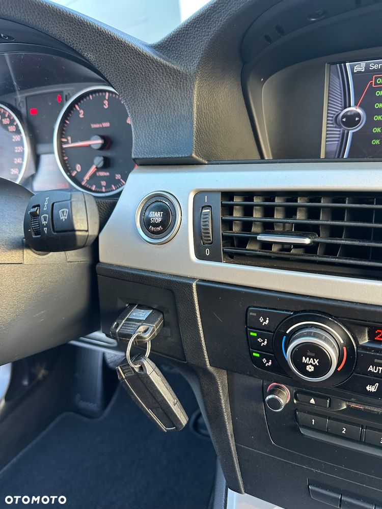 BMW Seria 3 320d Eff.Dynamics - 35
