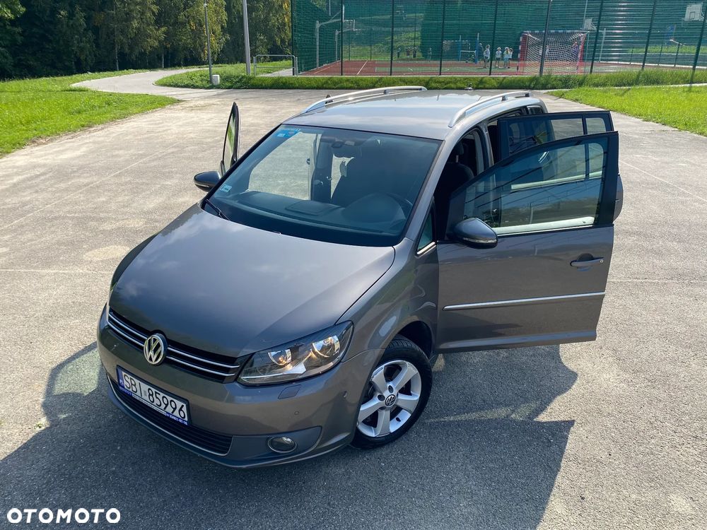 Volkswagen Touran 2.0 TDI DPF Highline DSG - 1
