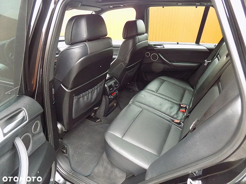 BMW X5 M M50d Sport-Aut - 6