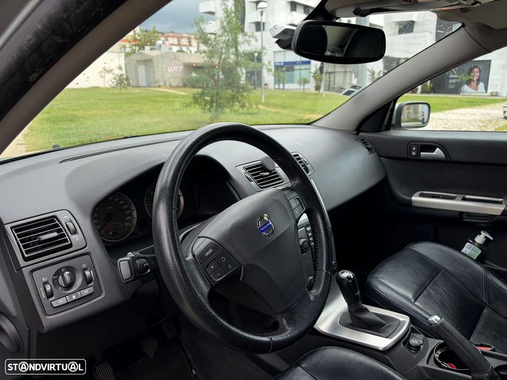 Volvo S40 2.0 D Nível 1 - 14