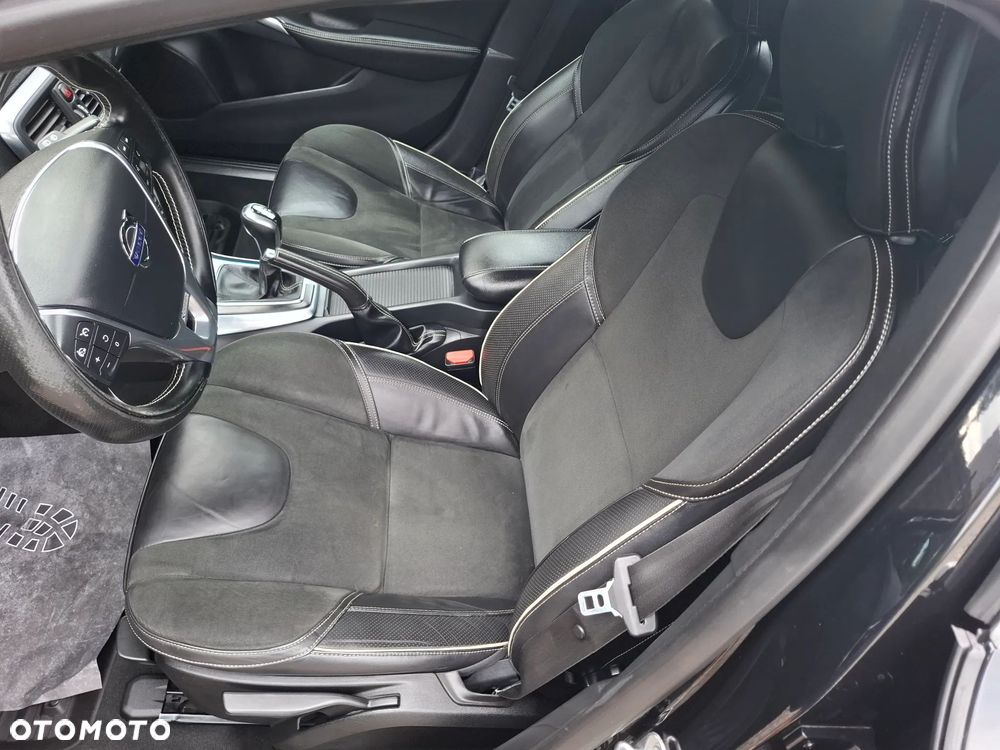Volvo V40 D4 RDesign - 20