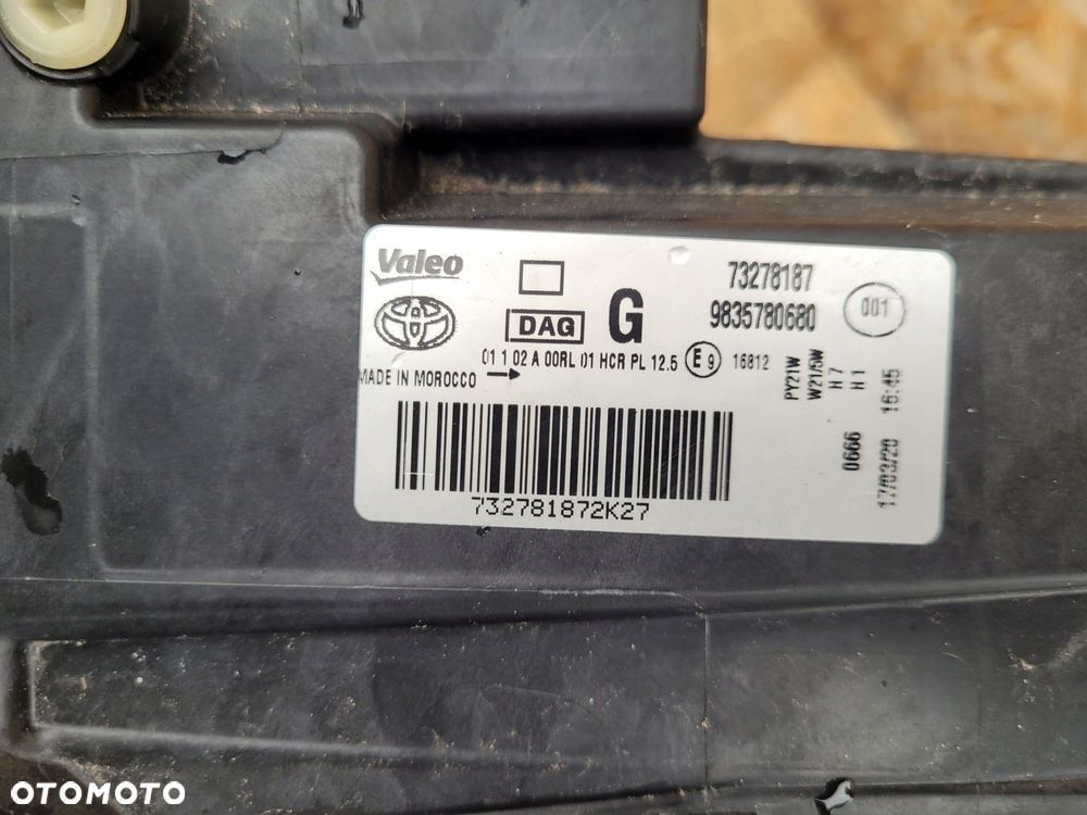 TOYOTA PROACE CITY LAMPA PRZOD LEWA ZWYKLA EU - 5