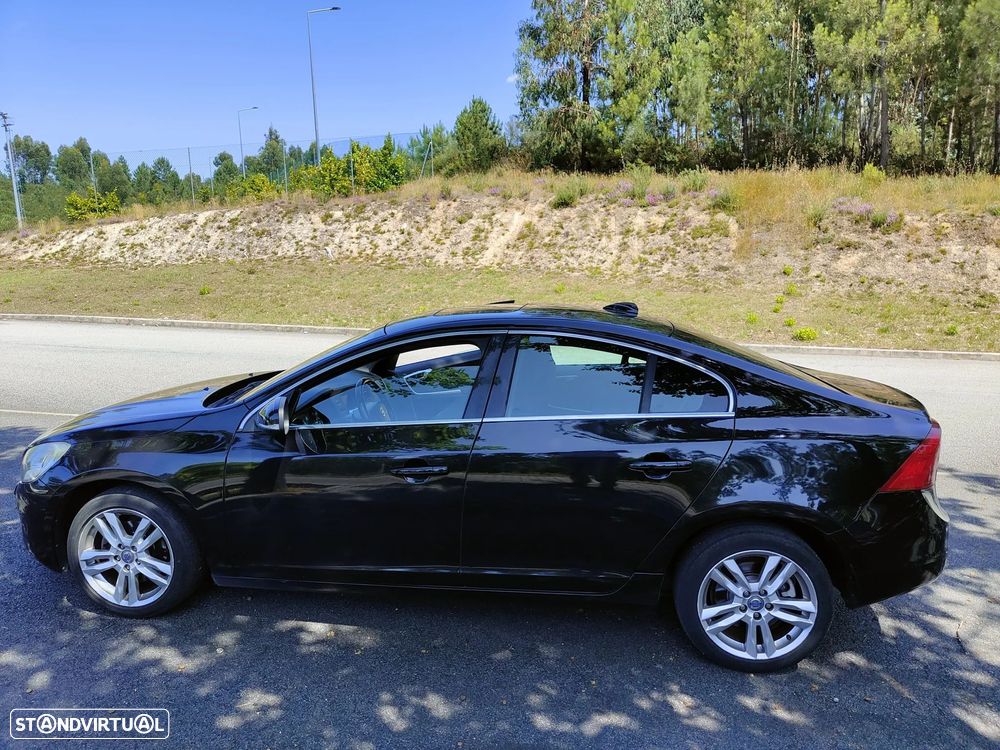 Volvo S60 2.0 D3 Kinetic - 5