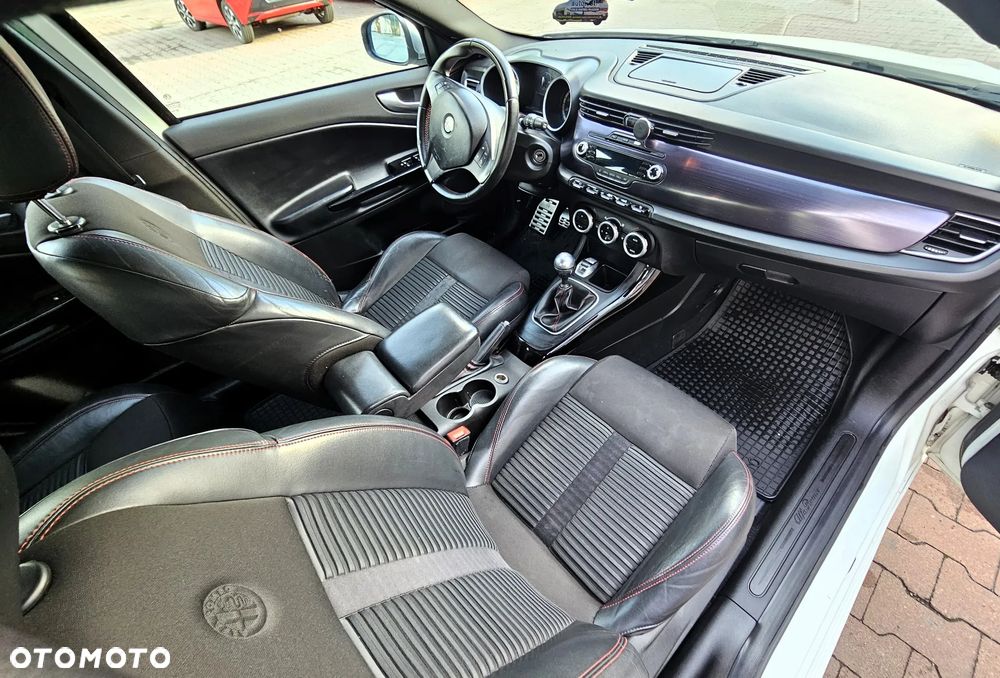 Alfa Romeo Giulietta 1.4 TB MultiAir Distinctive - 13
