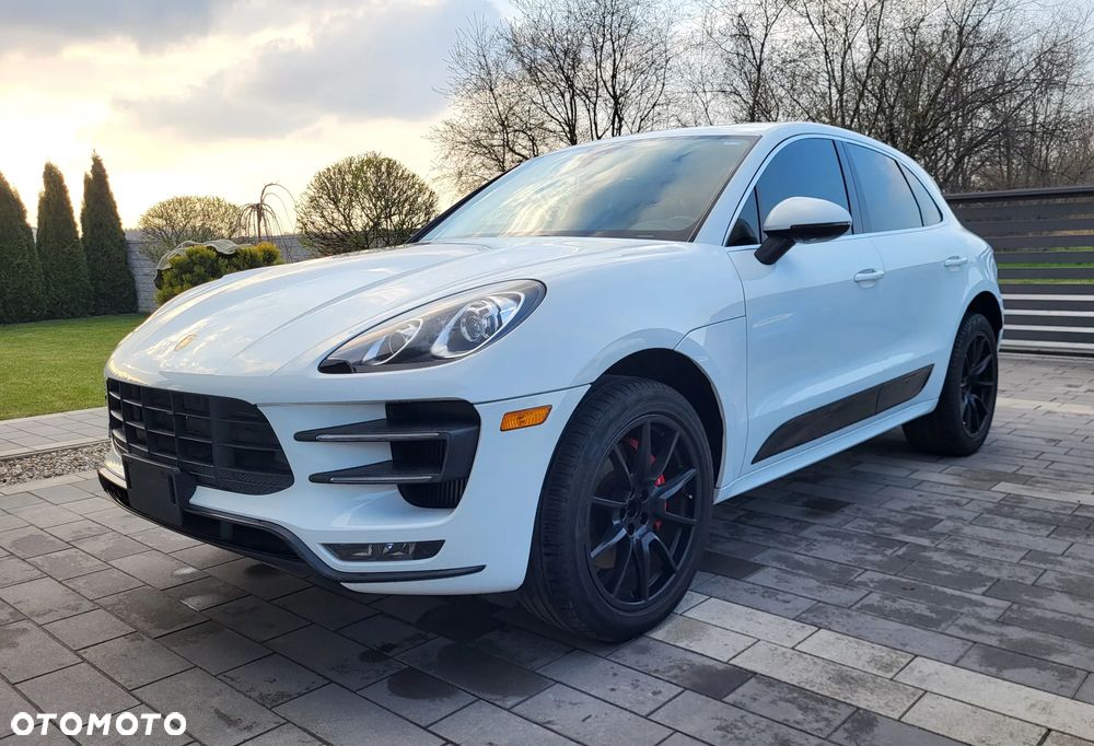 Porsche Macan Turbo PDK - 2